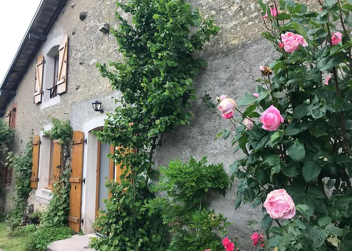 Renove Avec Jardin, Proche Loisirs Et Commerces, A Heure De Nancy Et Metz - Fr-1-584-168 * Autrepierre